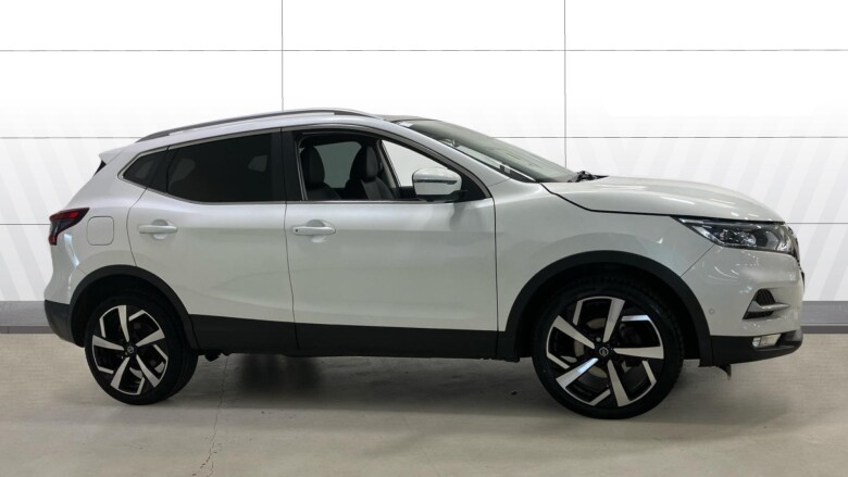 Nissan Qashqai 1.3 DiG-T Tekna 5dr Petrol Hatchback